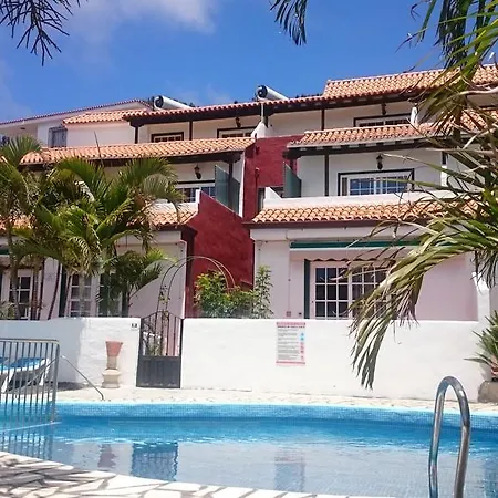 Apartamento Y Colón *